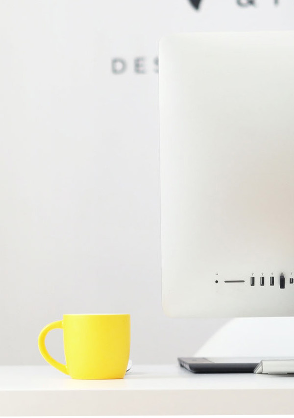 スライドするトップ画像